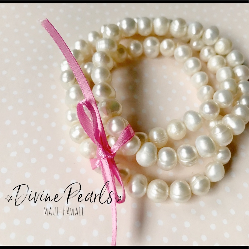 Set of 3 freshwater Pearls stretch bracelet